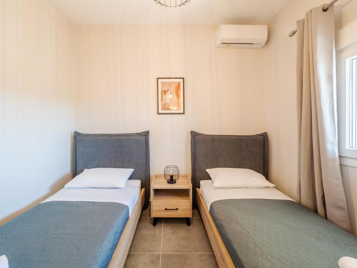M&K - Maria'S Stylish Apartment Near Alykes Beach Corfu  Zewnętrze zdjęcie