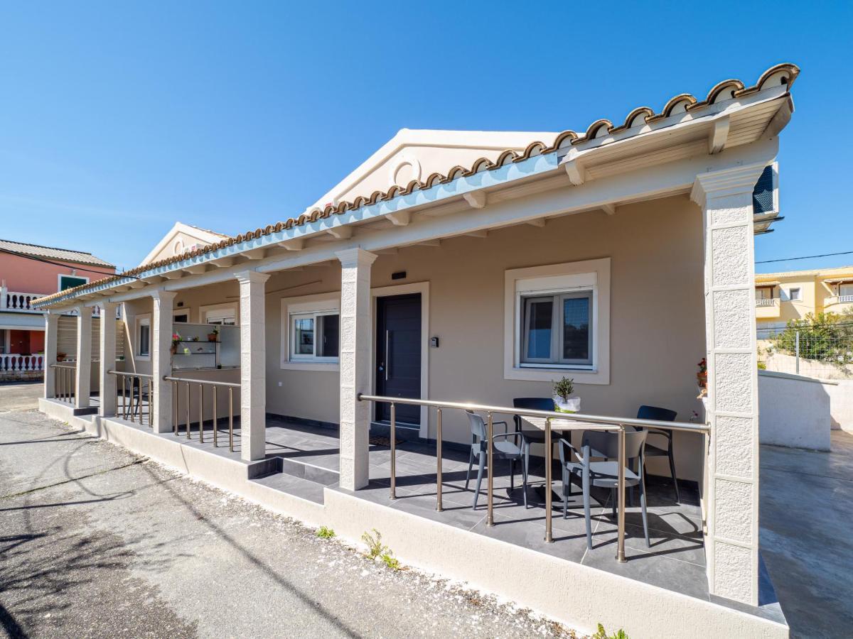 M&K - Maria'S Stylish Apartment Near Alykes Beach Corfu  Zewnętrze zdjęcie